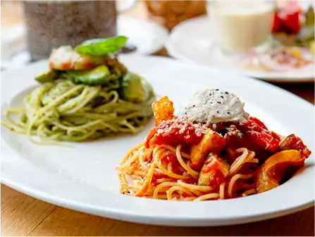 季節の野菜パスタの写真